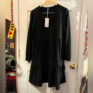 3 for $25 ❤️ Xieerduo longsleeve black baby doll dress,size Large